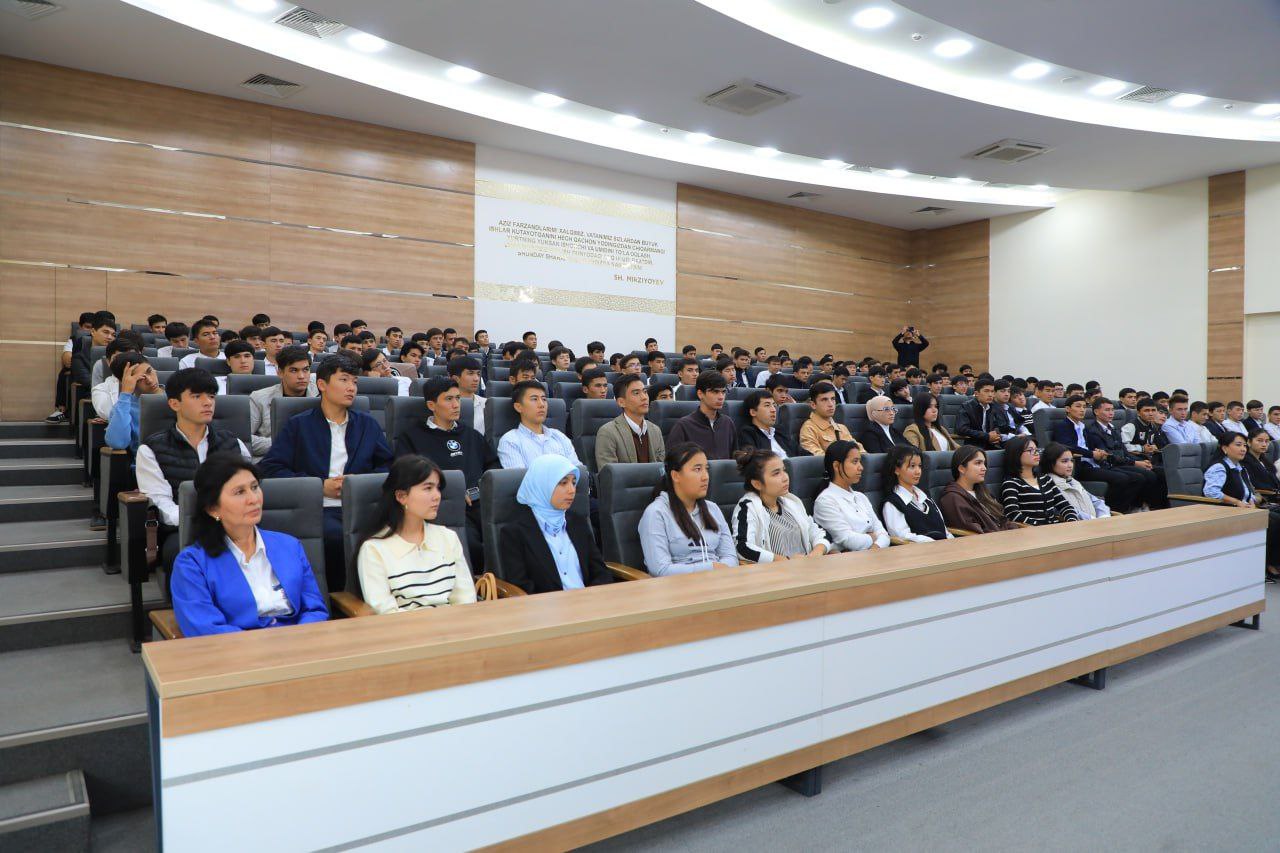 "Rektor va yoshlar uchrashuvi"